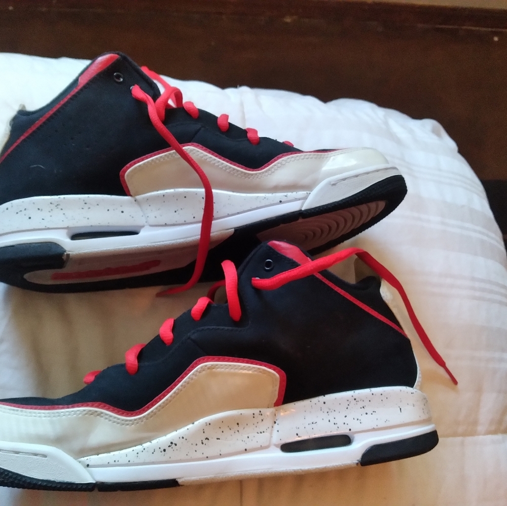 Jordan - Picture 2 of 6